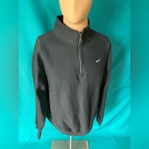 Nike Men’s Heavyweight Loose Fit Black Solo Swoosh Quarter Zip, NWOT